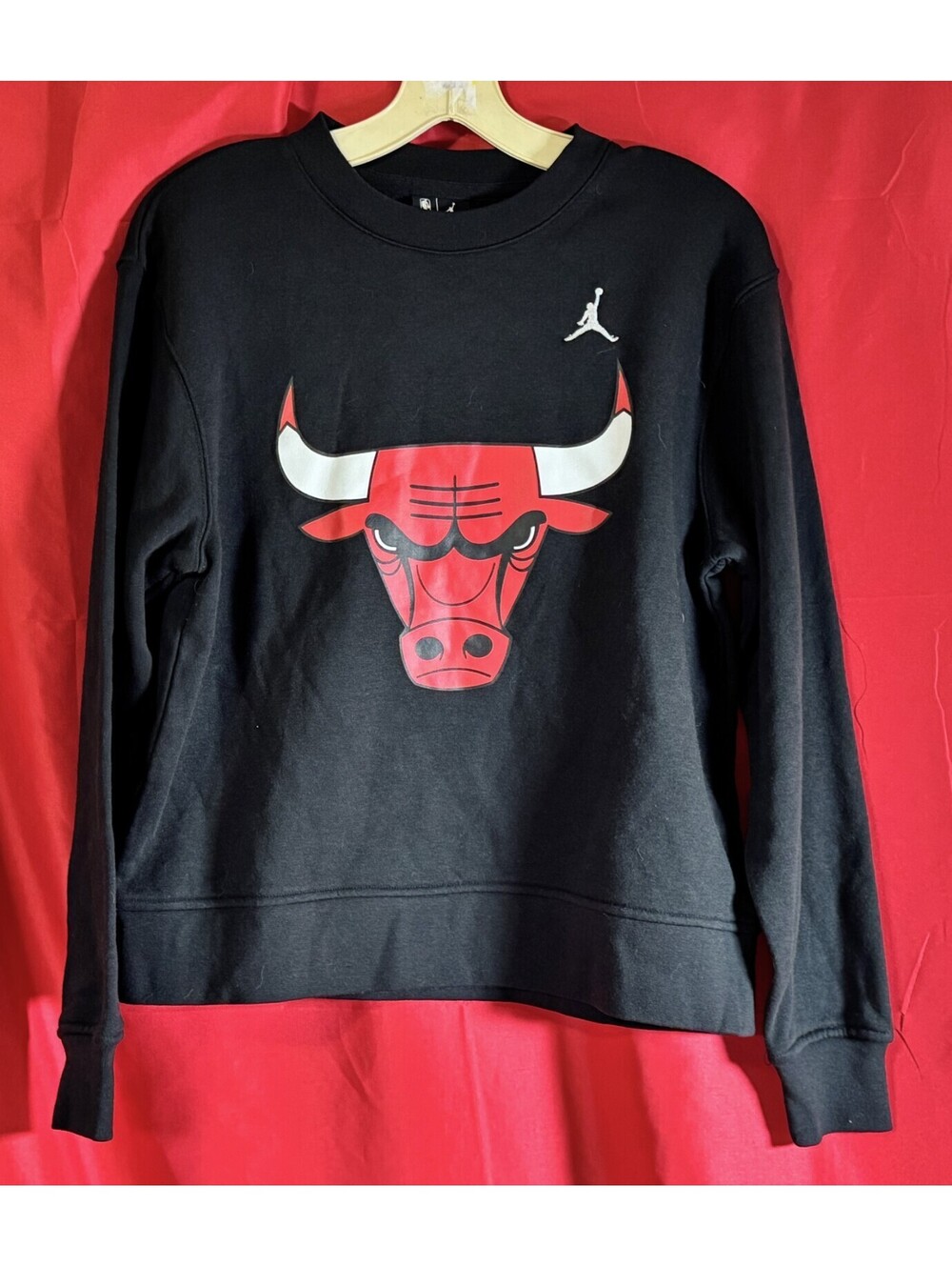 Jordan Chicago Bulls Black Courtside Statement Edition Sweatshirt Youth M NEW